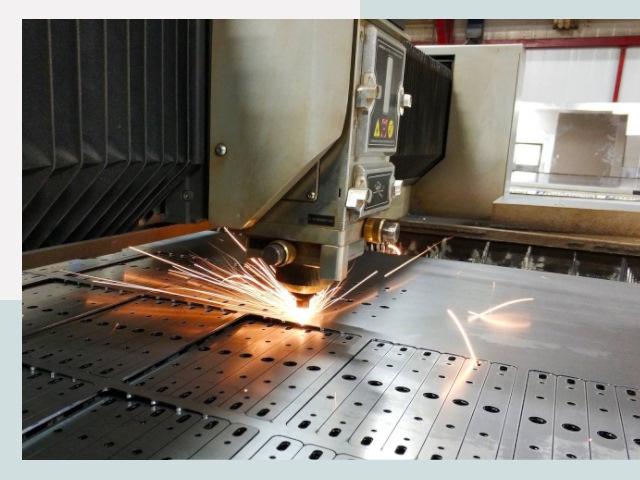 Лазерная резка металла в Петрозаводске от 609 руб.